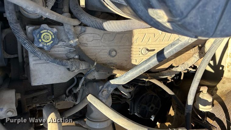 image for item DK0065 1999 Ford F800 dump truck