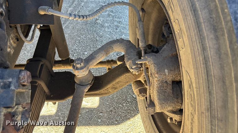 image for item DK0065 1999 Ford F800 dump truck