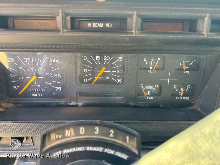 image for item DK0065 1999 Ford F800 dump truck