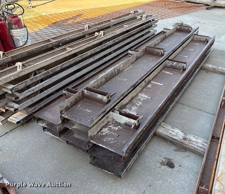 image for item DK0067 Concrete forms, stakes and sprayers