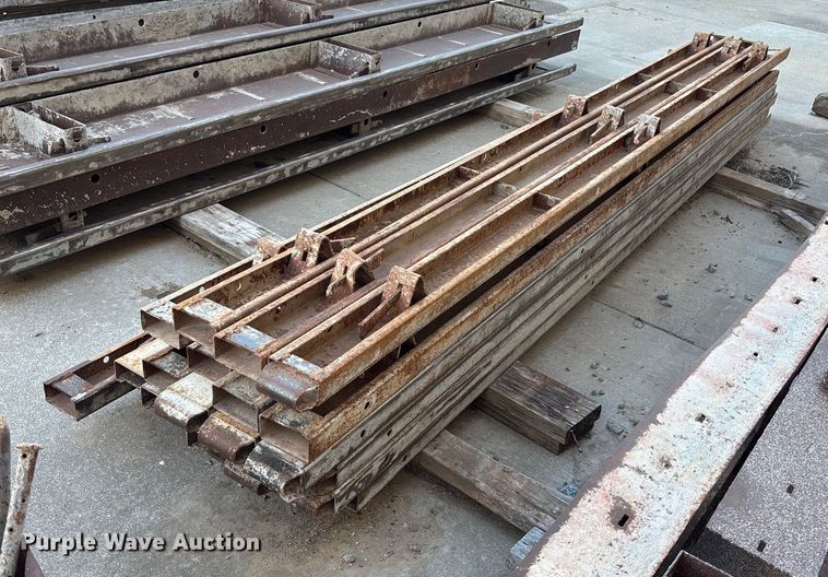 image for item DK0067 Concrete forms, stakes and sprayers