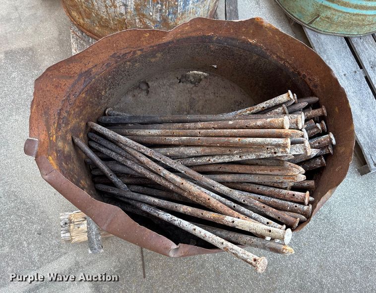 image for item DK0067 Concrete forms, stakes and sprayers