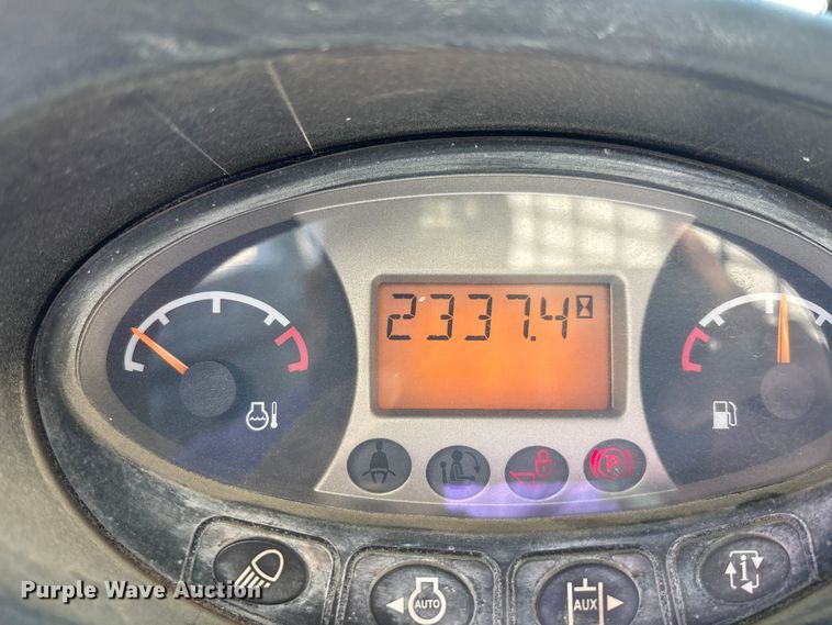 image for item DK0068 2014 Bobcat S590 skid steer loader