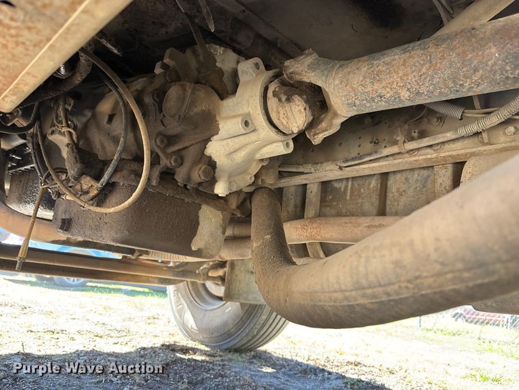 image for item DK0069 1986 International 1754 dump truck