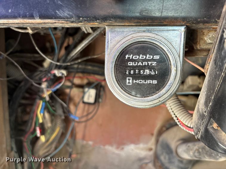 image for item DK0069 1986 International 1754 dump truck