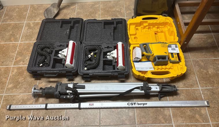 image for item DK0070 2023 Bobcat HD84 skid steer laser box blade