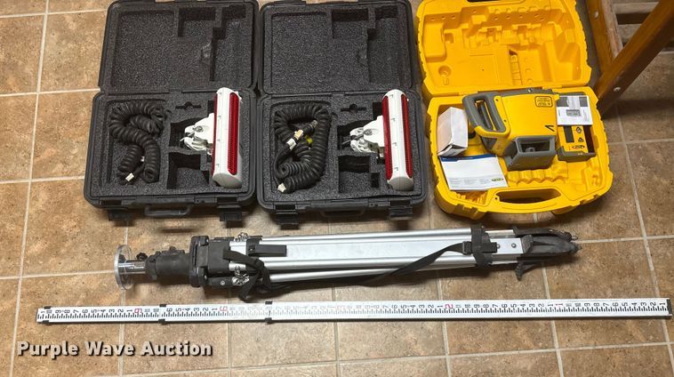 image for item DK0070 2023 Bobcat HD84 skid steer laser box blade