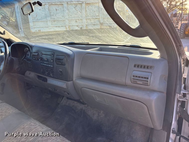 image for item DK0074 2007 Ford F350 Super Duty Crew Cab pickup truck