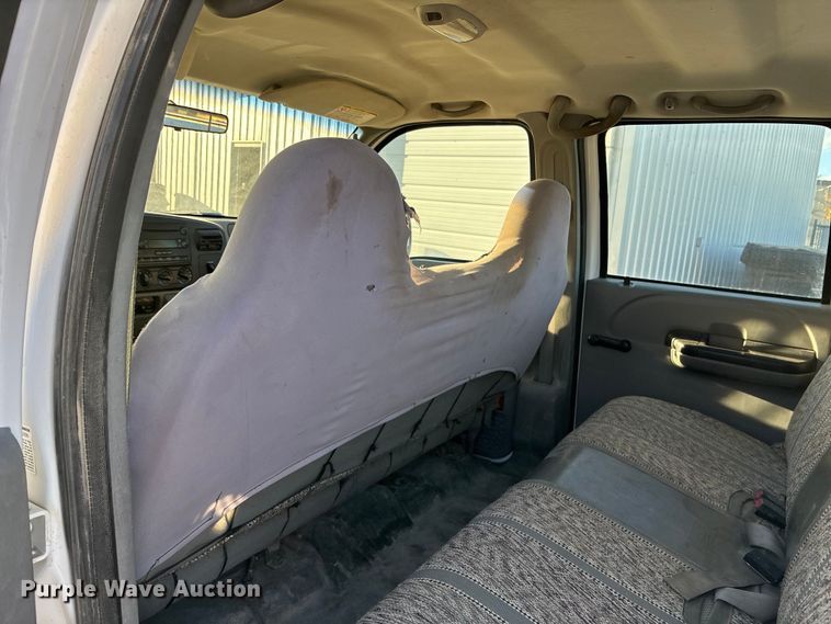 image for item DK0074 2007 Ford F350 Super Duty Crew Cab pickup truck