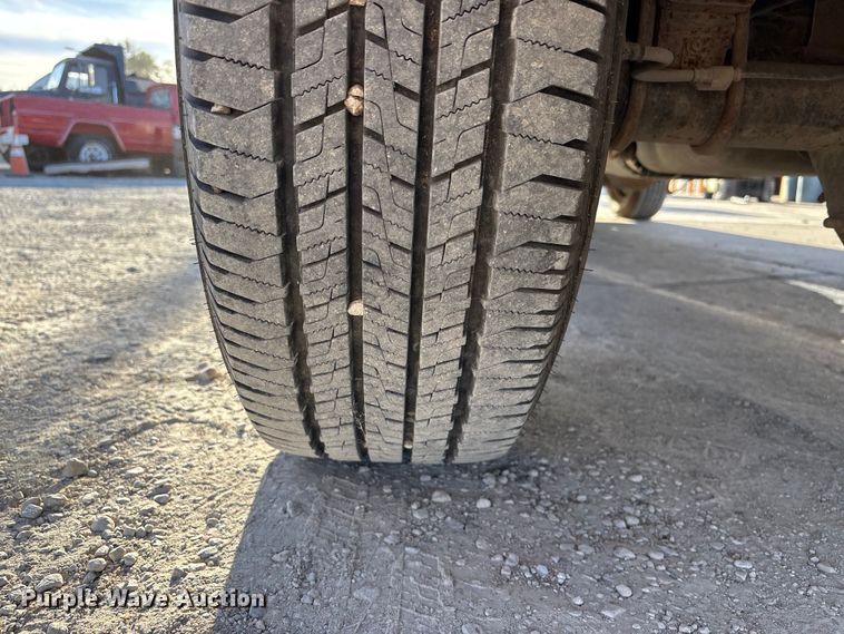 image for item DK0074 2007 Ford F350 Super Duty Crew Cab pickup truck