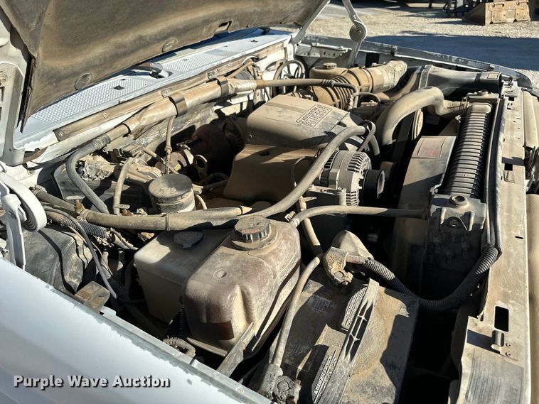 image for item DK0076 1997 Ford F-Super Duty flatbed truck