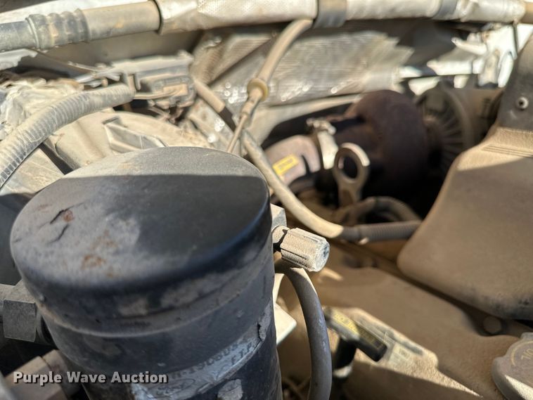 image for item DK0076 1997 Ford F-Super Duty flatbed truck