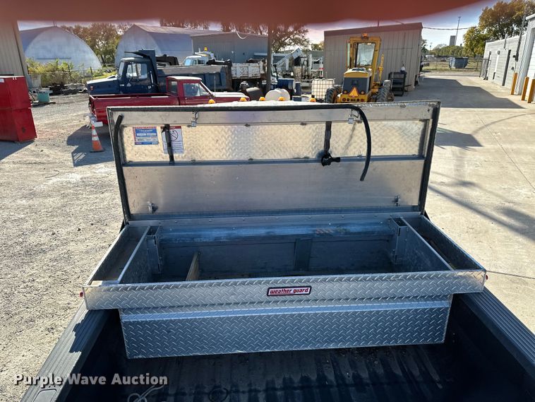 image for item DK0077 2005 Ford F350 Super Duty Crew Cab pickup truck