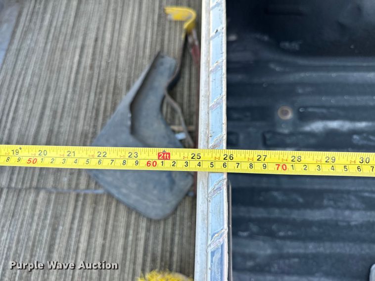 image for item DK0077 2005 Ford F350 Super Duty Crew Cab pickup truck