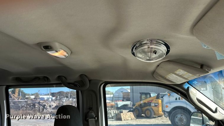 image for item DK0077 2005 Ford F350 Super Duty Crew Cab pickup truck