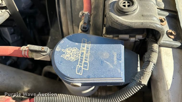 image for item DK0077 2005 Ford F350 Super Duty Crew Cab pickup truck