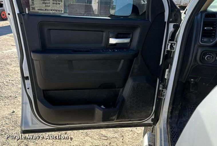 image for item DK0078 2019 RAM 2500 Crew Cab pickup truck