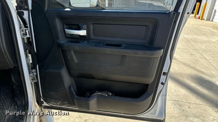 image for item DK0078 2019 RAM 2500 Crew Cab pickup truck