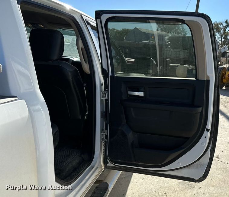 image for item DK0078 2019 RAM 2500 Crew Cab pickup truck