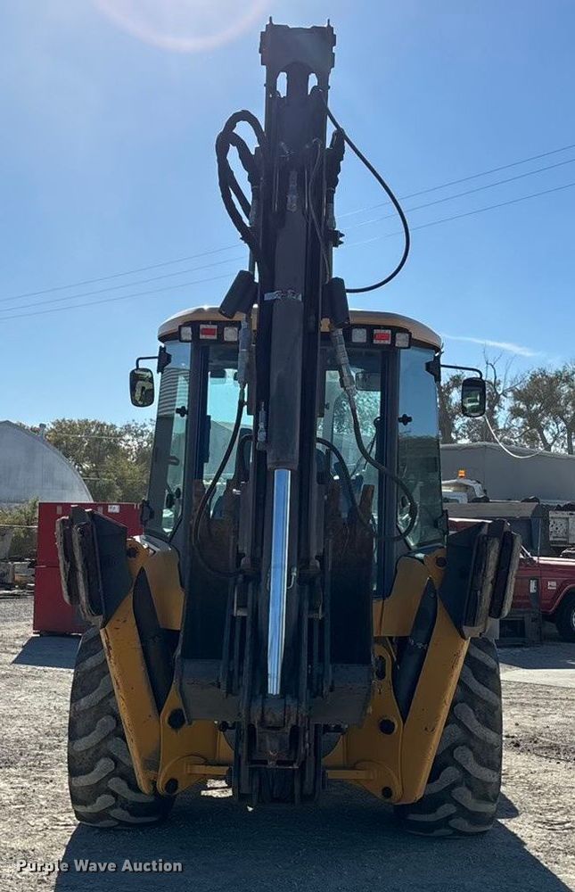 image for item DK0079 Volvo BL70B backhoe