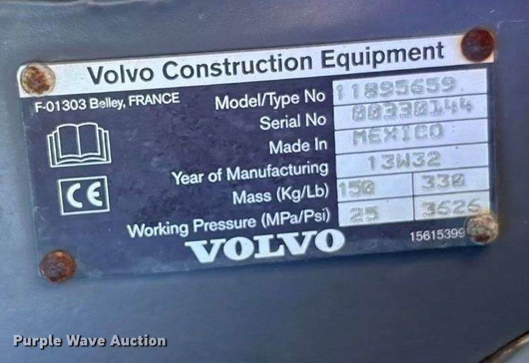 image for item DK0079 Volvo BL70B backhoe