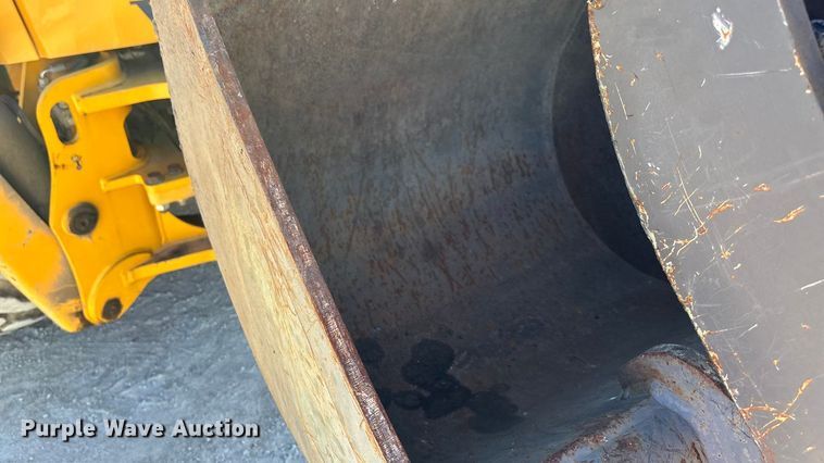 image for item DK0079 Volvo BL70B backhoe