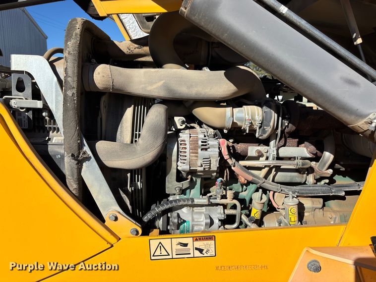 image for item DK0079 Volvo BL70B backhoe