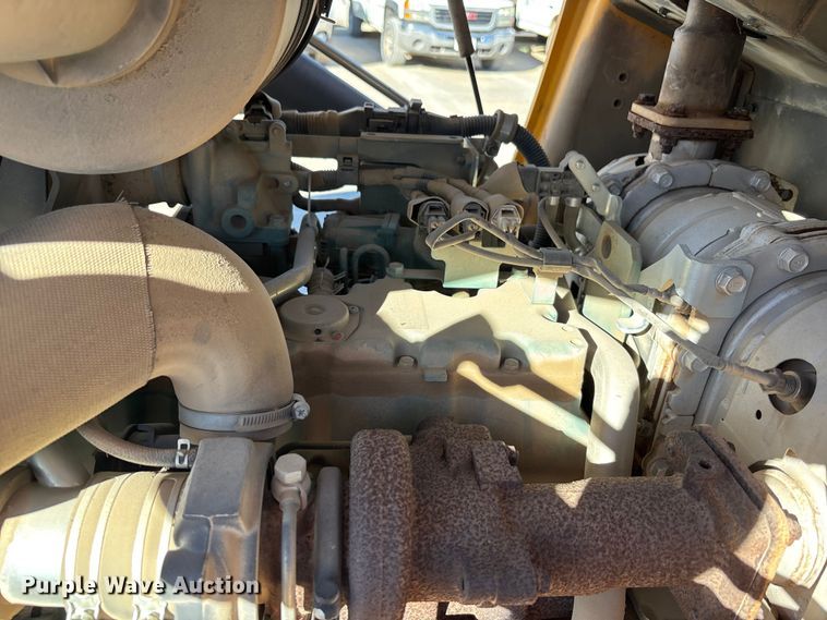 image for item DK0079 Volvo BL70B backhoe