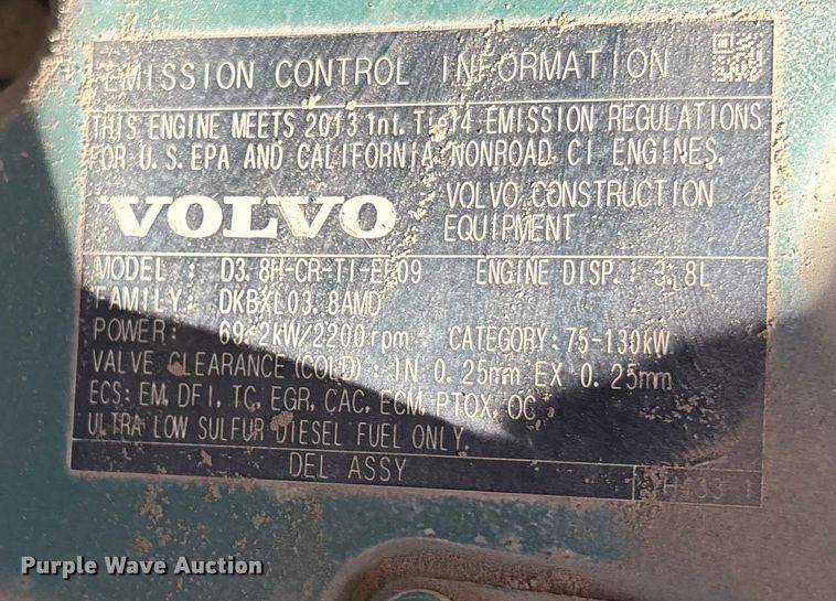 image for item DK0079 Volvo BL70B backhoe