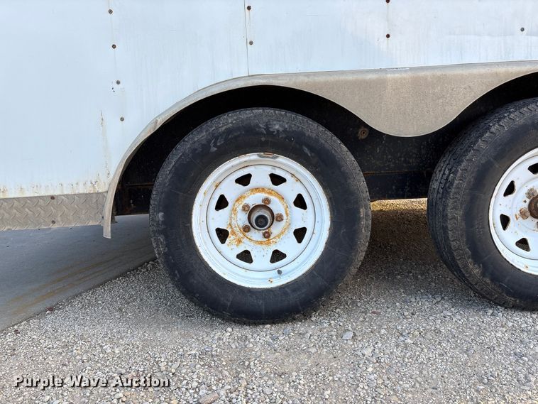 image for item DK0081 2007 Doolittle enclosed cargo trailer