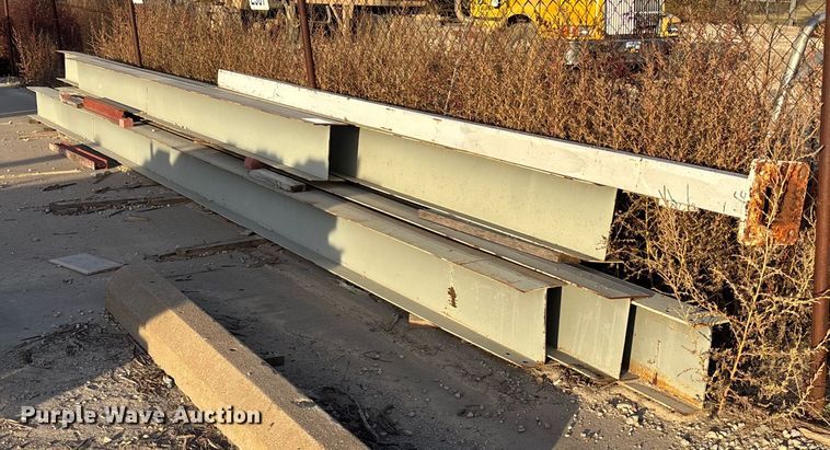 image for item DK0082 (5) I-beams