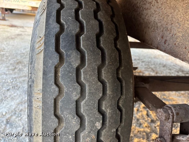 image for item DK0085 1973 Jant flatbed trailer