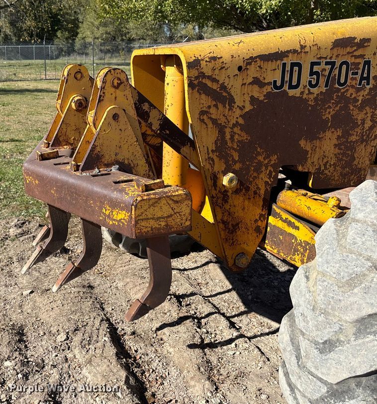 image for item DK0086 1973 John Deere 570A motor grader