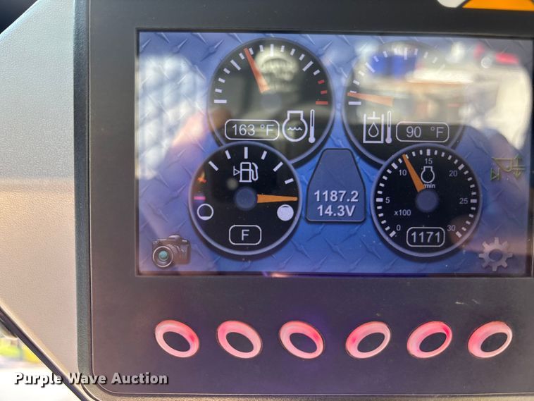 image for item DK0087 2013 Caterpillar 262D skid steer loader