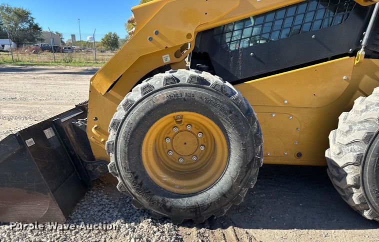 image for item DK0087 2013 Caterpillar 262D skid steer loader