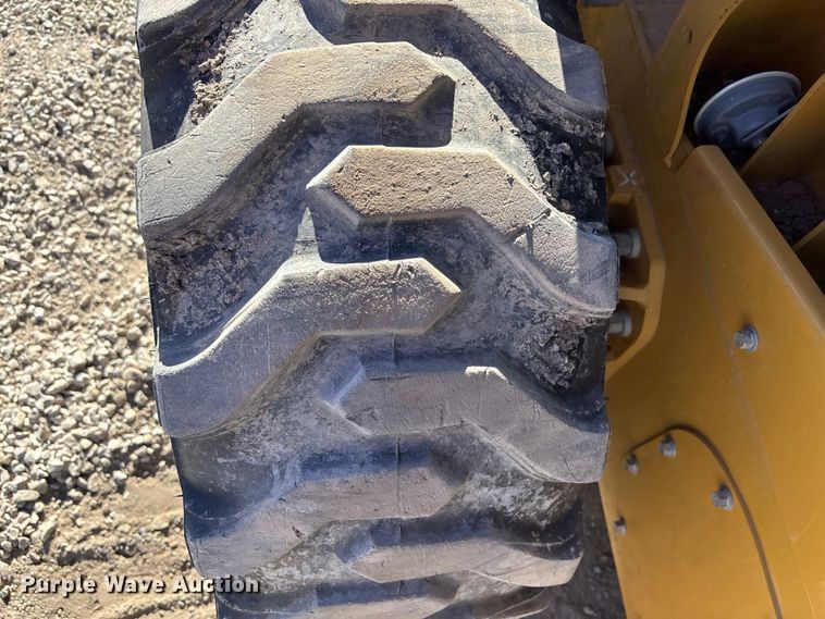 image for item DK0087 2013 Caterpillar 262D skid steer loader