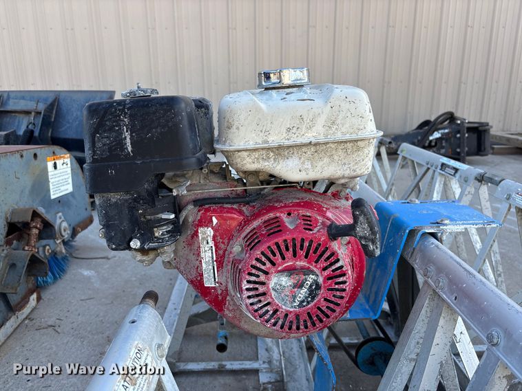 image for item DK0089 Morrison Super Screed screed