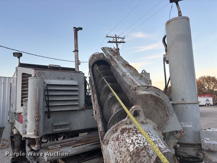 image for item DK0091 1996 Power Curbers 5700-B curb machine