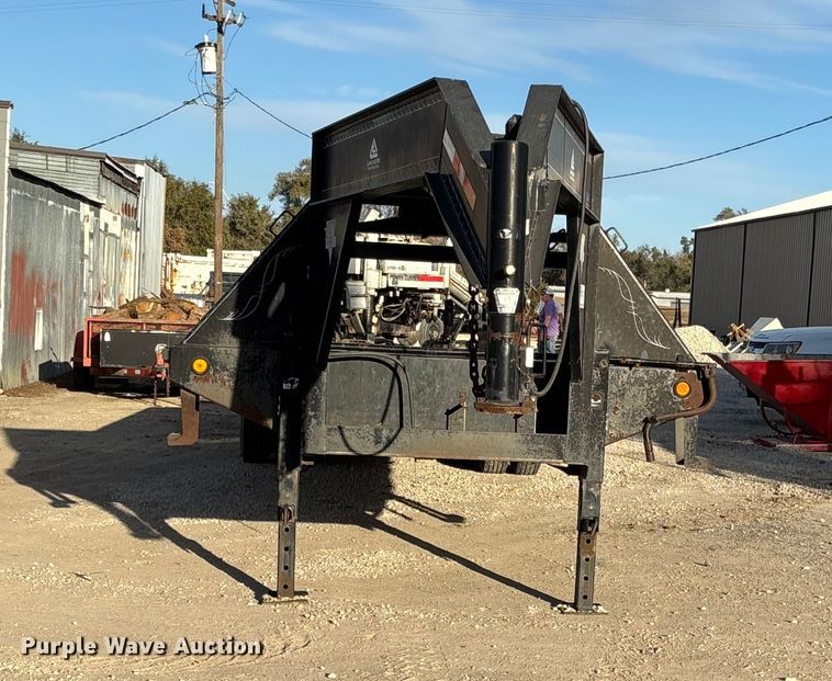 image for item DK0092 2008 PJ FD322 equipment trailer