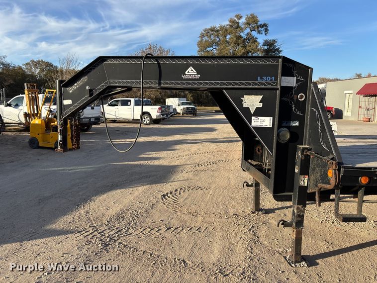 image for item DK0092 2008 PJ FD322 equipment trailer