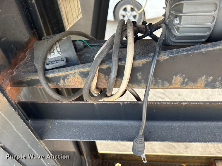 image for item DK0092 2008 PJ FD322 equipment trailer