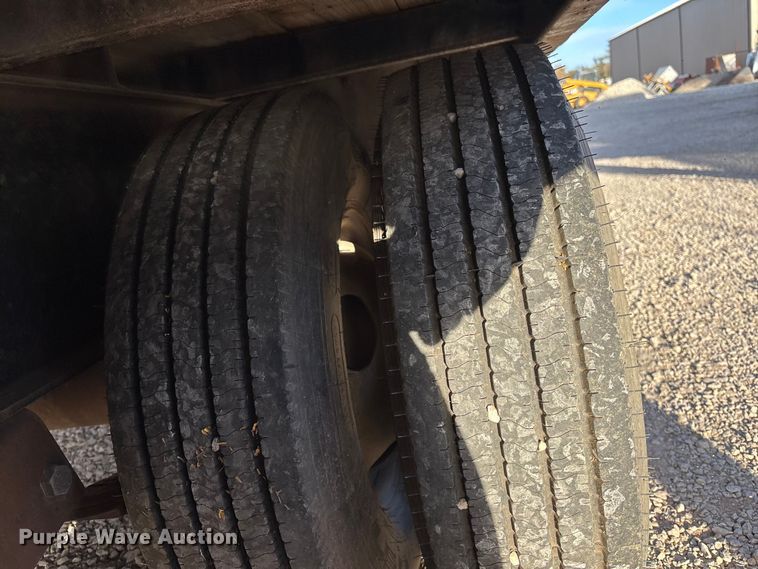 image for item DK0092 2008 PJ FD322 equipment trailer