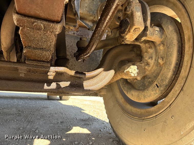 image for item DK0093 1986 International 1754 dump truck