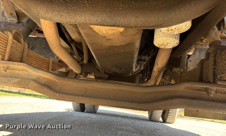 image for item DK0093 1986 International 1754 dump truck