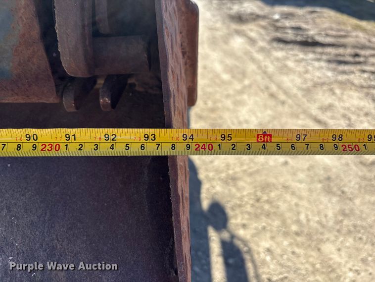 image for item DK0093 1986 International 1754 dump truck