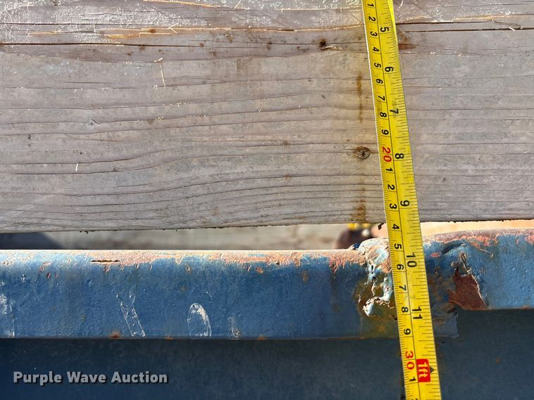 image for item DK0093 1986 International 1754 dump truck