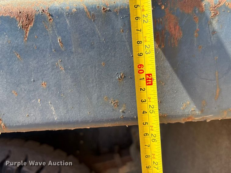 image for item DK0093 1986 International 1754 dump truck