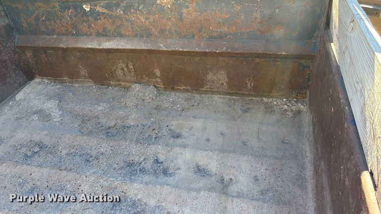 image for item DK0093 1986 International 1754 dump truck