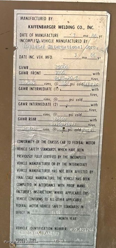 image for item DK0093 1986 International 1754 dump truck