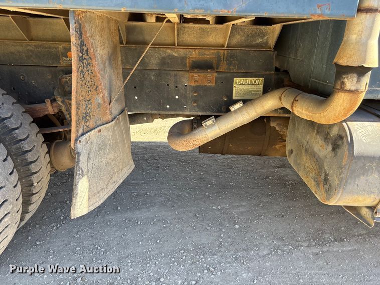 image for item DK0093 1986 International 1754 dump truck